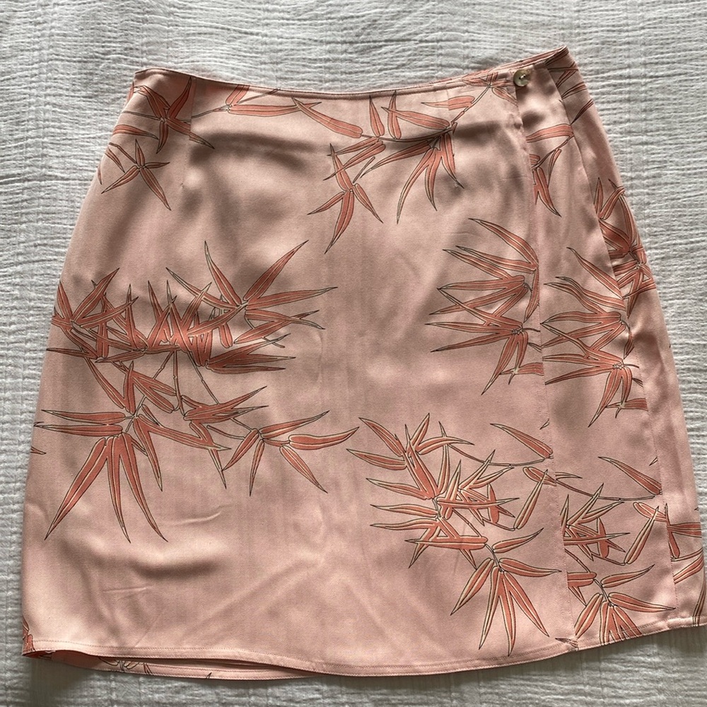100% Silk Tommy Bahama Wrap Skirt